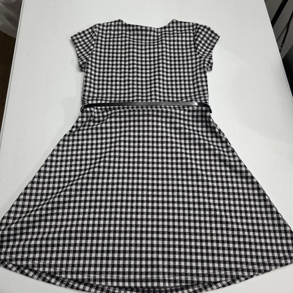 Girls Black & White Gingham Checkered Belted Dress Size 10 NEW without Tags